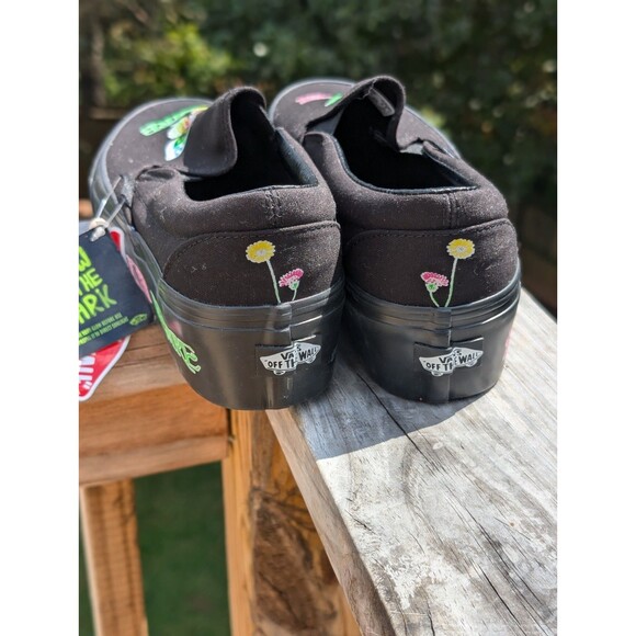 Vans Platform Slip Ons Black Glow In The Dark NWT Women's 9.5 - Picture 5 of 8
